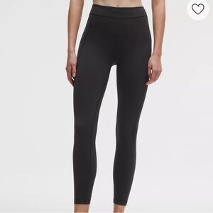 Lululemon Wunder Train High-Rise Tight 25" 
Flocked // Size 12